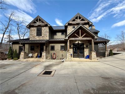 7685 Eagle Bay Dr, Gravois Mills, MO, 65037