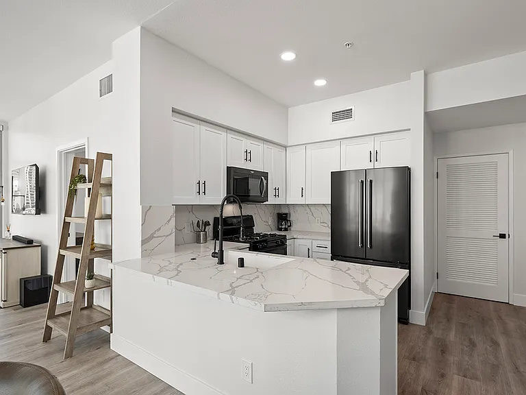 445 Island Ave #717 — Photo 25