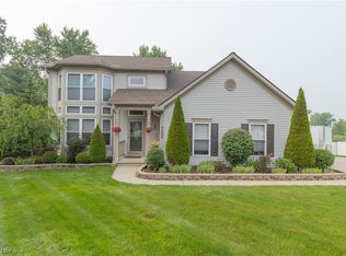 3453 Grafton Rd, Brunswick, OH 44212