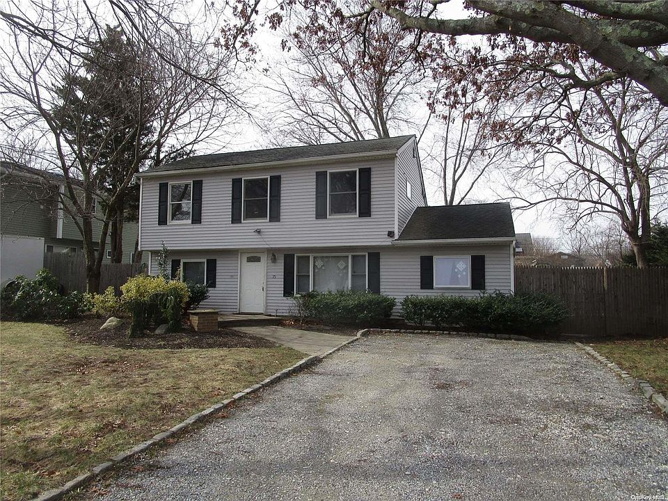 1st image of 15 Huron Street