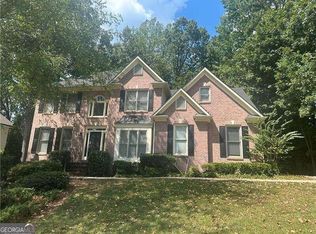 3830 Bridle Ridge Dr, Suwanee, GA 30024