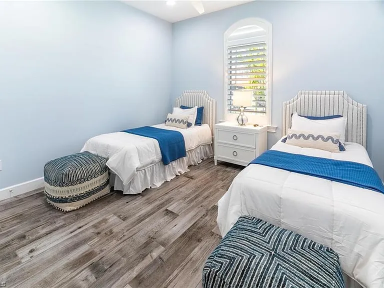 8754 Calypso Ct — Photo 25