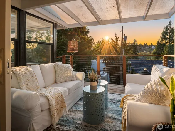 617 33rd Avenue E, Seattle, WA 98112