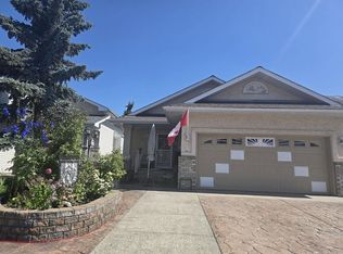 180 SW Hidden Vale Close NW, Calgary, AB T3A5C7