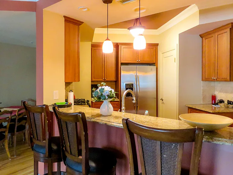 600 Hudson St #3B — Photo 7