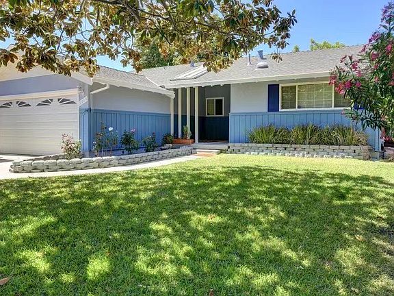 2nd image of 3019 Barkley Ave