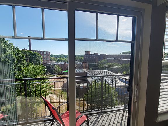 5th image of 333 Central Ave #403