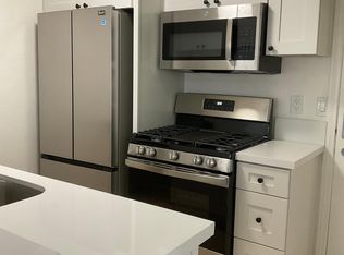 3050 W 4th St APT 101, Los Angeles, CA 90020