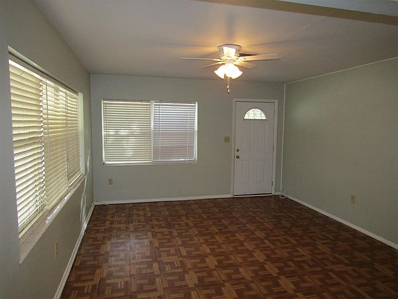 4th image of 5 E Grove Ave