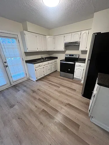 7171 N 9th Ave #A4 Photo 1 7171 N 9th Ave #A4 Photo 1