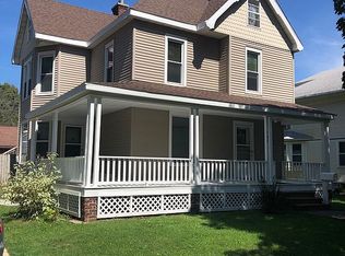 505 E 3rd St, West Liberty, IA 52776
