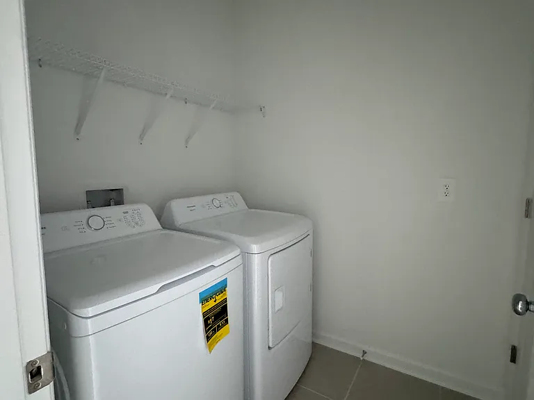 Sol Vista Dr — Photo 16