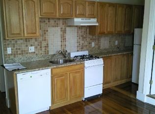 179 Hemenway St #18S, Boston, MA 02115