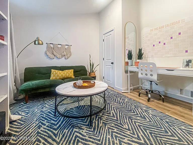 A110 Curtis Pl — Photo 22