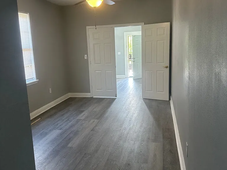 1844 Pauline St #1844 PAULINE STREET — Photo 3