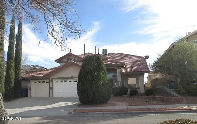 12604 Sun Terrace Ave — Photo 1