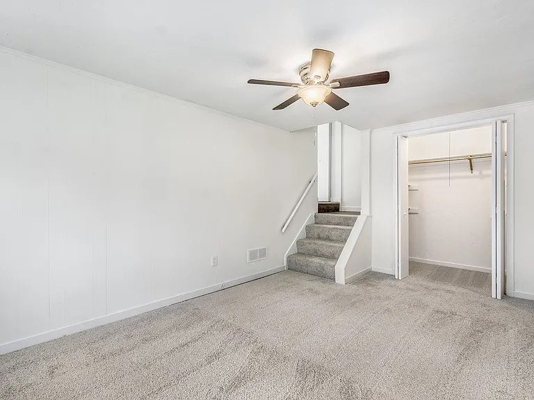 2124 Fairland St — Photo 11
