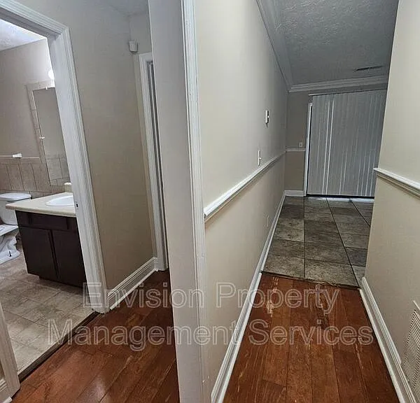 74 Clay St #76 — Photo 9