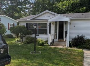 1712 Edgewood Dr, Erie, PA 16509