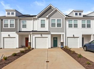 108 Marston Ln, Greenville, SC 29617