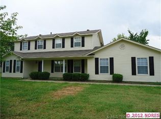 503 N Shurley St, Sallisaw, OK 74955