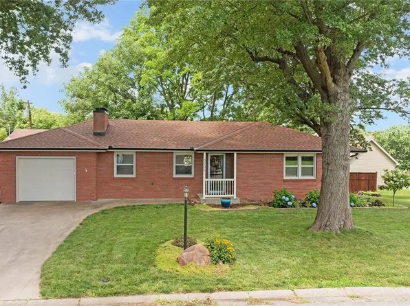 3706 W Nickell Ter, Saint Joseph, MO 64506