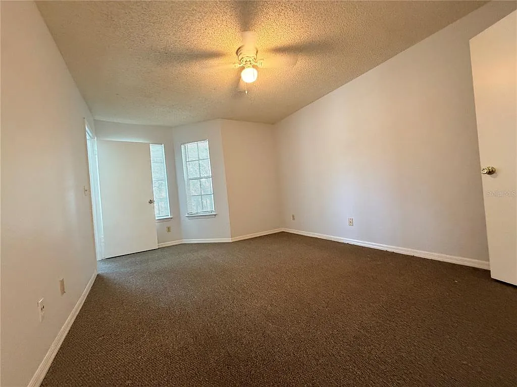 2 bed, 2.0 bath, 836 sqft, $1,490 — Photo 4