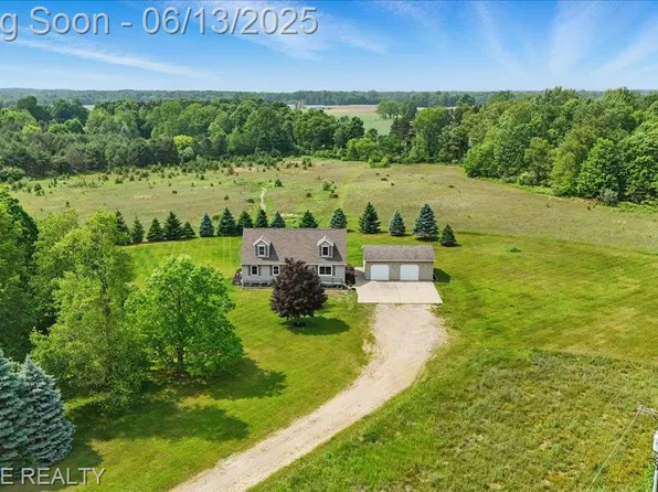 3878 Briggs Rd, Otter Lake, MI 48464