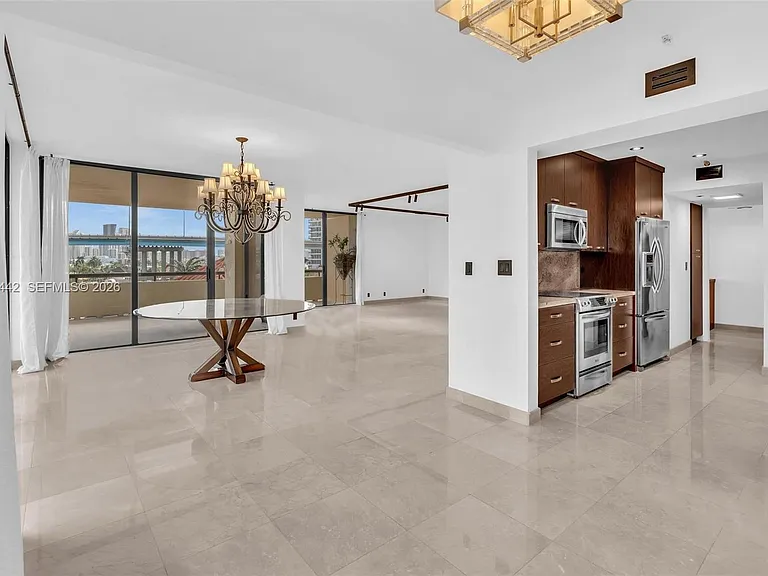 19355 Turnberry Way #3J — Photo 1