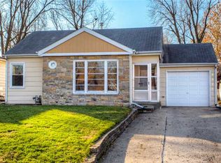 2314 38th St, Des Moines, IA 50310