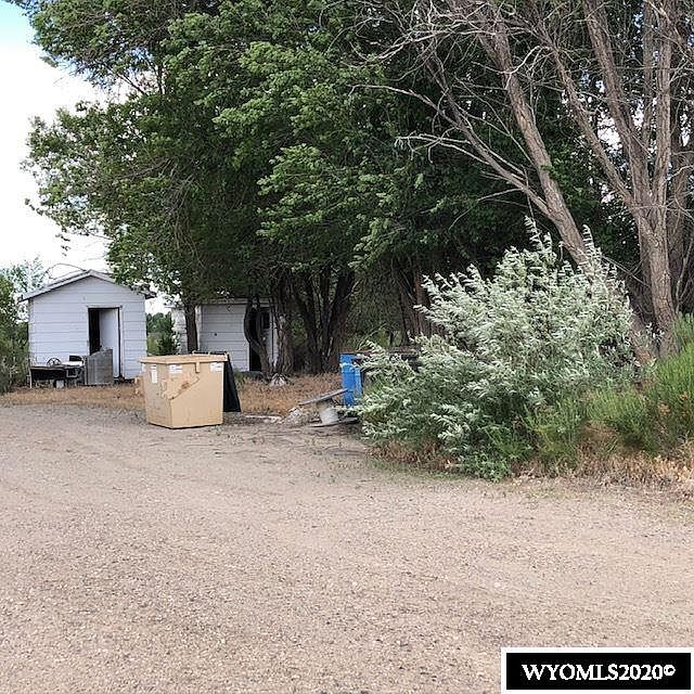 2nd image of 609 West Ln