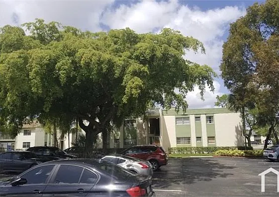 2 bed, 750 sqft, $1,800 — Photo 3