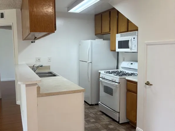 14142 Tiara Street, 14142 Tiara St APT 3, Van Nuys, CA 91401