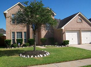 3939 Camelia Glen Ln, Fresno, TX 77545