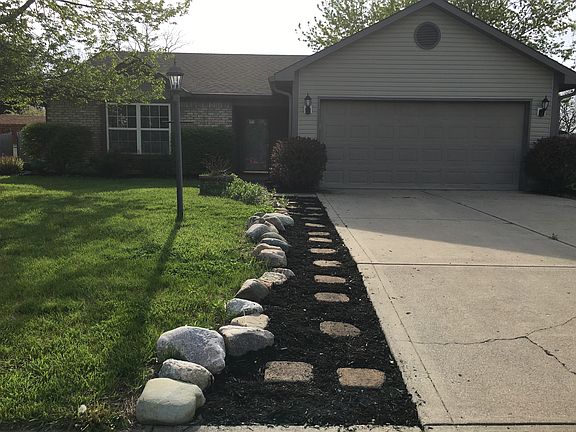 3rd image of 2132 Cross Willow Ln