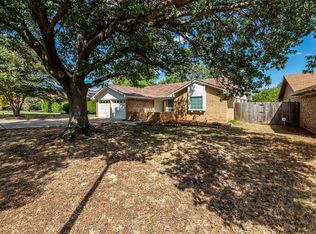 3812 Del Rio Dr, Fort Worth, TX 76133