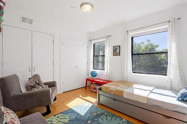 Rented by Corcoran | media 24