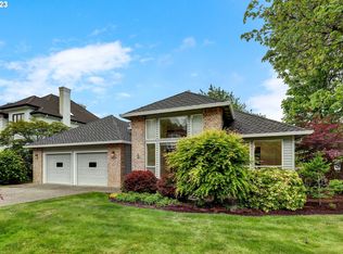 1645 NW Morgan Ln, Portland, OR 97229
