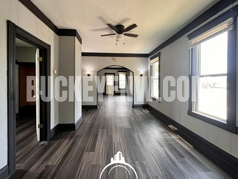 203 South Ave — Photo 4