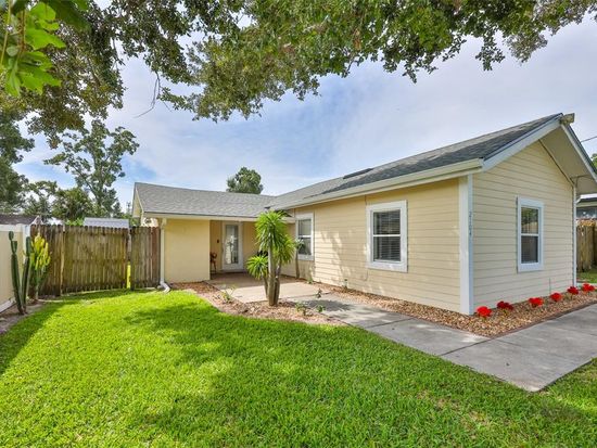 2104 W Powhatan Ave, Tampa, FL 33603