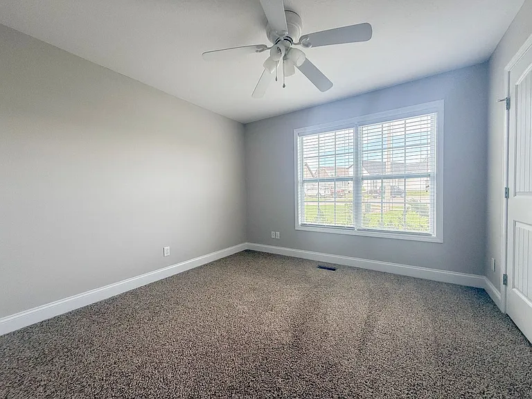 2206 Mulligan Ct — Photo 9