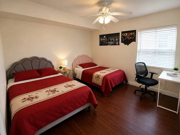 Second bedroom