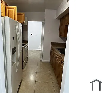2944 NW 55th Ave #1B — Photo 3