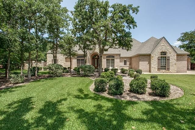 1st image of 8232 Ashbriar Ln