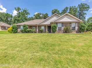 7762 Brierfield Dr, Southaven, MS 38672