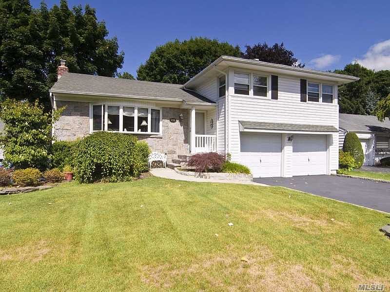 1st image of 210 Whitehall Blvd