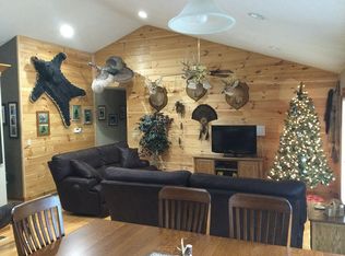 5293 Evergreen Rd, Pliny, WV 25082