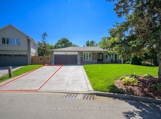 2444 Woburn Cres, Oakville, ON L6L5E9