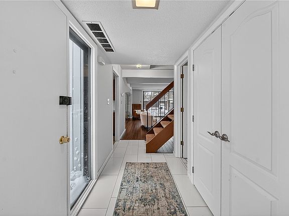 3rd image of 732 Tinkers Ln