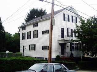 47 Sprague St, Fall River, MA 02724
